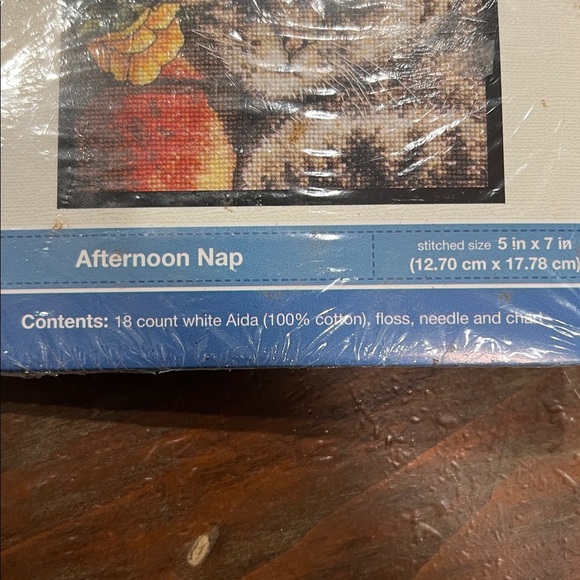 Bucilla Cross Stitch Kit - Cat with Flowers and Butterfly - Picture 4 of 8